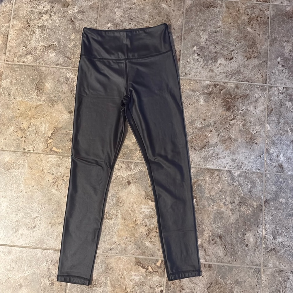 Like new, Zyia legging, faux leather appearance, Size 4